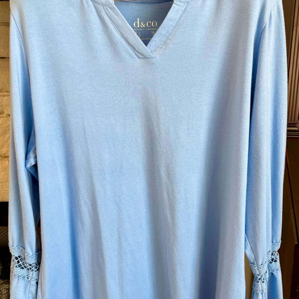 D&Co Light Blue Long Sleeve Top